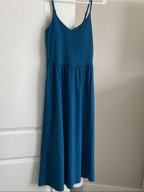 Athleta Elation V-Neck Midi Dress
